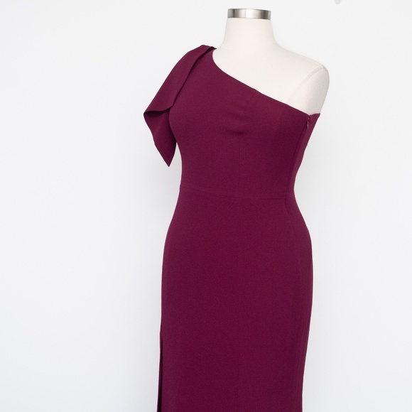 Dress the Population Georgina One Shoulder Bow Gown - Picture 9 of 15